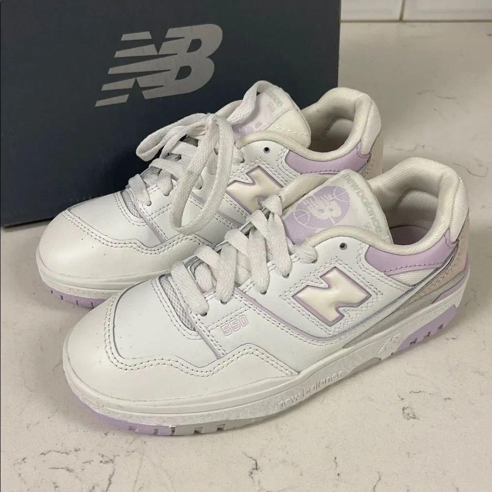 New Balance 550 "Purple/White" Grade School Girls' Shoe Size 1.5 New in Box